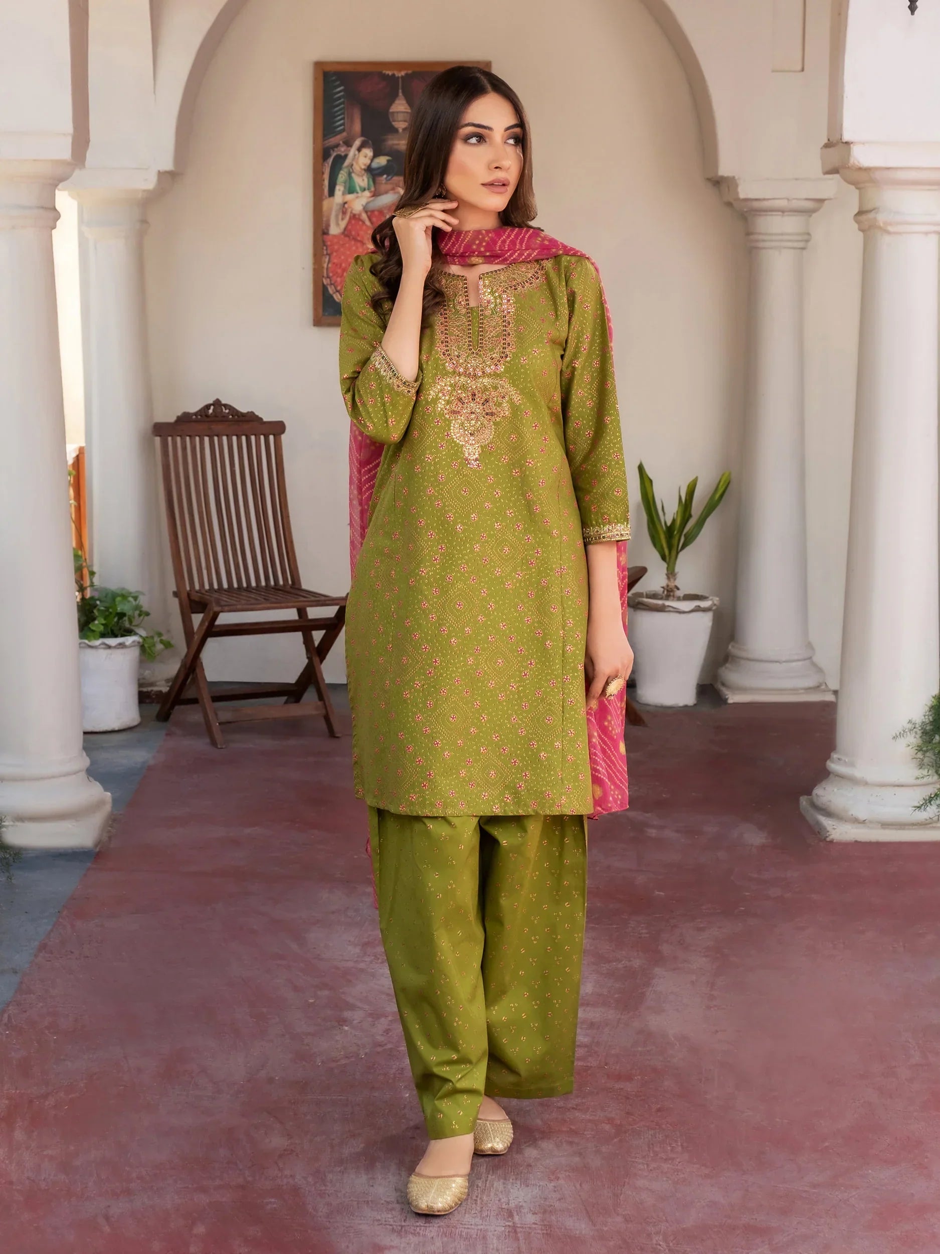 3 Piece Lawn Suit-Embroidered (Pret)