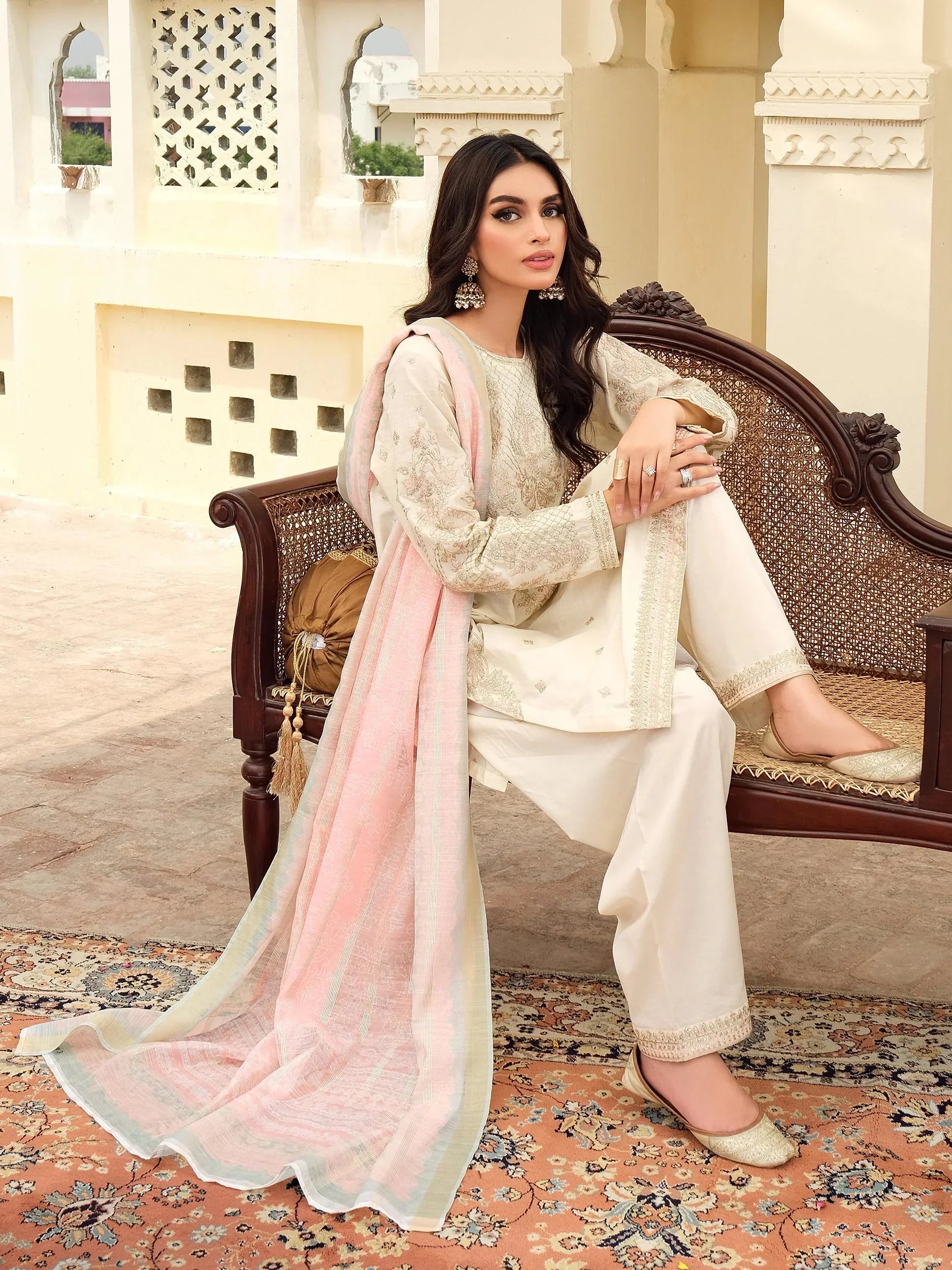 3 Piece Lawn Suit-Embroidered (Pret)